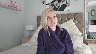 Lexi Snow - You're My Boy But I'm Lonely